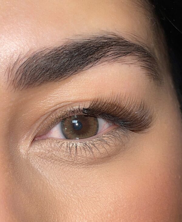 Faux cils magnétiques – Oeil de biche marron